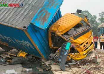 কা‌লিহাতীতে সড়ক দুর্ঘটনায় একজন নিহত