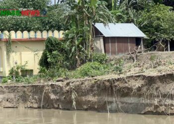 মির্জাপুরে নদী ভাঙ্গন কবলিত এলাকা পরিদর্শন করেছেন এমপি শুভ