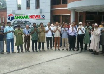 কোটা আন্দোলনে নিহতদের স্মরণে মাভাবিপ্রবিতে রাষ্ট্রীয় শোক পালন