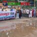 টাঙ্গাইল পৌর এলাকায় জলাবদ্ধতা সংস্কারের দাবিতে মানববন্ধন
