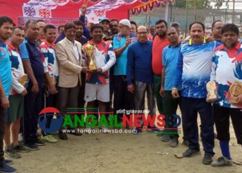 টাঙ্গাইল উইন্টার সিজন ফুটবল টুর্নামেন্টে টেন ক্লাব চ্যাম্পিয়ন