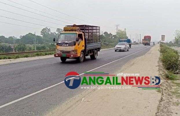 ঢাকা-টাঙ্গাইল-যমুনা সেতু মহাসড়কে গাড়ির চাপ বাড়লেও নেই যানজট