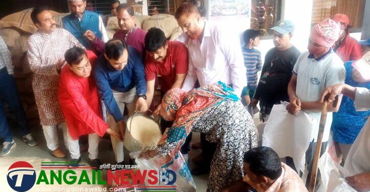 দুস্থদের চাল নিয়ে নয় ছয় মেনে নেয়া হবে না- মির্জাপুর সহকারী কমিশনার