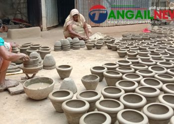 মধুপুরে জৌলুস হারাচ্ছে বংশ পরম্পরায় পাওয়া কুমারদের পেশা