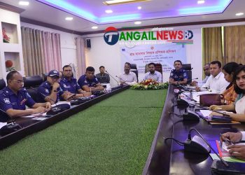 টাঙ্গাইলে গ্রাম আদালত বিষয়ক প্রশিক্ষক প্রশিক্ষনের উদ্বোধন 