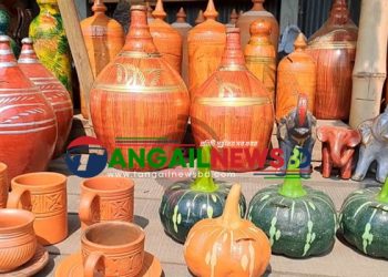 বিলুপ্ত প্রায় টাঙ্গাইলের মৃৎ শিল্প প্রাণ ফিরে পায় পহেলা বৈশাখ বাংলা নববর্ষে