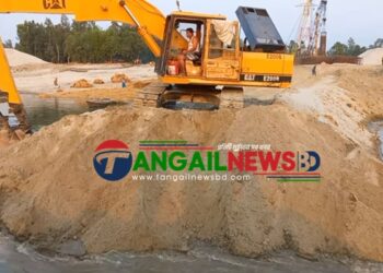 ভুঞাপুরে যমুনা নদীতে অবৈধ বালু উত্তোলণের দায়ে ৭ জনকে কারাদণ্ড