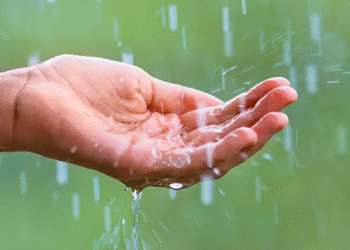 ঢাকাসহ দেশের বিভিন্ন স্থানে বৃষ্টি, কমতে পারে তাপপ্রবাহ