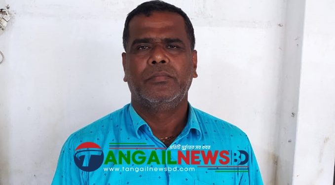 দেলদুয়ারে ওয়ার্ড আওয়ামী লীগের সভাপতি বাসুদেবকে গ্রেফতার