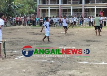 কালিহাতীতে মিনি ফুটবল টুর্নামেন্টের ফাইনাল খেলা অনুষ্ঠিত