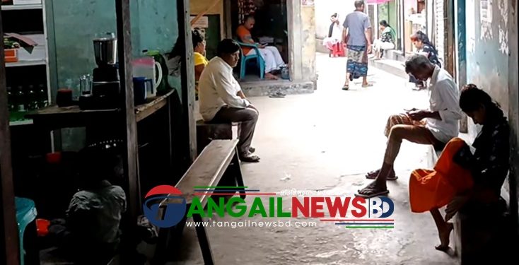 টাঙ্গাইল কান্দাপাড়া যৌনপল্লীতে অন্তহীন অন্ধকারে যুগের পর যুগ