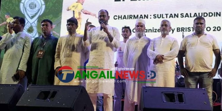 টাঙ্গাইল বিবেকানন্দ স্কুল ফুটবল চ্যাম্পিয়নশীপের জার্সি ও ট্রফি উন্মোচন