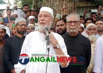 কাদের সিদ্দিকী ও ছেলে কান্নায় ভেঙে পড়লেন জানাজায়