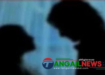 ভূঞাপুরে ঘরে প্রেমিকসহ আ.লীগ নেত্রী জনতার হাতে আটক