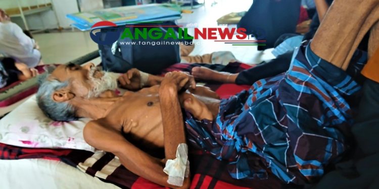 টাঙ্গাইল হাসপাতালে ভুল রক্ত পুশের ৭ দিন পর রোগীর মৃত্যু নিয়ে তোলপাড়!