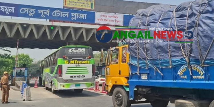 যমুনা সেতুতে ২৪ ঘন্টায় যানবাহন পারাপার ও টোল আদায়ে রেকর্ড
