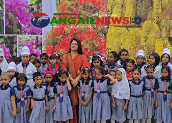 টাঙ্গাইলে সকল সরকারি প্রাথমিক স্কুলে একযোগে বৃক্ষরোপণ