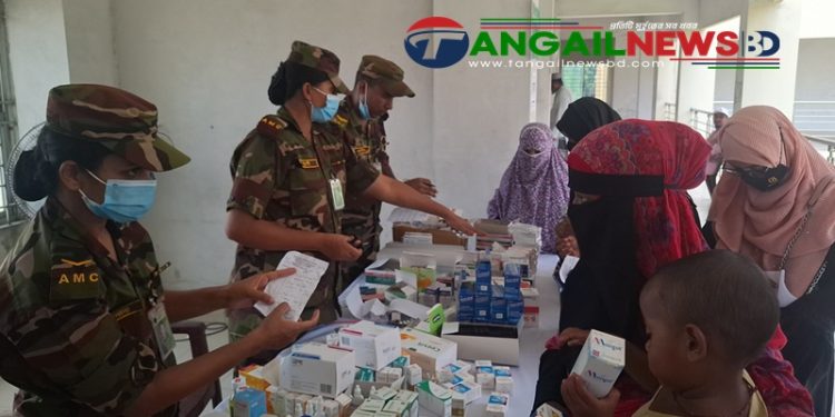 কালিহাতীতে সেনাবাহিনীর ফ্রি মেডিকেল ক্যাম্প অনুষ্ঠিত