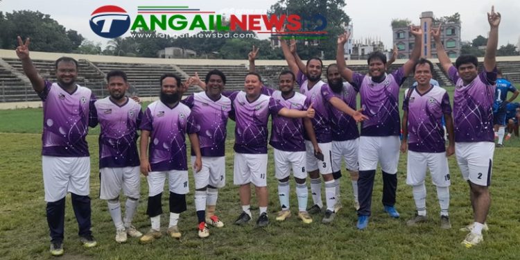 টাঙ্গাইলে স্টেডিয়ামে ৮ দলের মনিং ফুটবল টুর্নামেন্ট শুরু