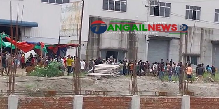 দেলদুয়ারে নাসির গ্লাস ওয়্যার কারখানায় শ্রমিক সংঘর্ষে আহত ৩০ জন