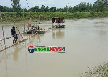 টাঙ্গাইল সদরের শ্যামার ঘাটে চলছে অবৈধ বালু উত্তোলন