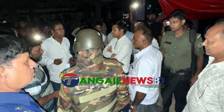 মির্জাপুরে যৌথবাহিনীর অভিযানে ৩ টন সরকারি চাল উদ্ধার