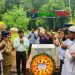 গোপালপুরে শহীদ ইমনের কবরে পুষ্পস্তবক অর্পণ