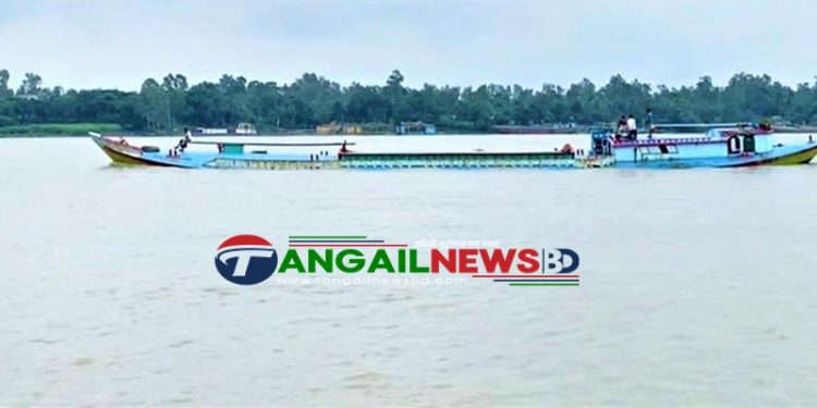 ভূঞাপুরে যমুনায় বাল্কহেড থেকে পড়ে বালু শ্রমিক নিখোঁজ