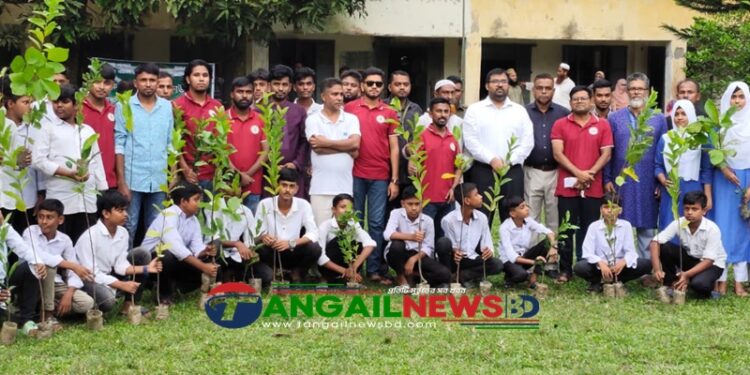 রক্ত যেমন জীবন বাঁচায়, বৃক্ষ তেমনি পরিবেশ রক্ষা করে- কালিহাতী ইউএনও