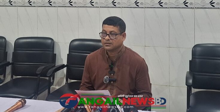 টাঙ্গাইলে ধলেশ্বরী নদীতে ব্রিজ নির্মাণের দাবিতে সংবাদ সম্মেলন