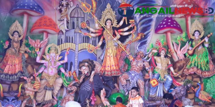 টাঙ্গাইলে দেবী দূর্গার মহা সপ্তমী পুজা অনুষ্ঠিত