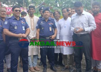 নাগরপুরে পূজামন্ডপ পরিদর্শন করলেন জেলা পুলিশ সুপার