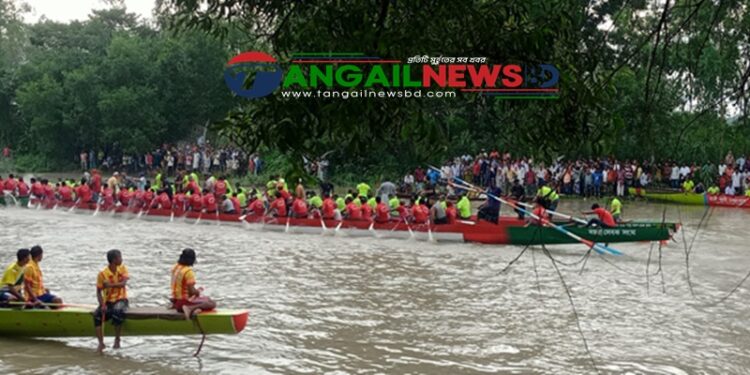টাঙ্গাইলের এলেংজানী নদীতে ঐতিহ্যবাহী নৌকা বাইচ প্রতিযোগিতা