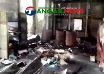 দেলদুয়ার উপজেলায় ৫২ বছরের নিকাহ্ রেজিস্টার পুড়ে ছাই