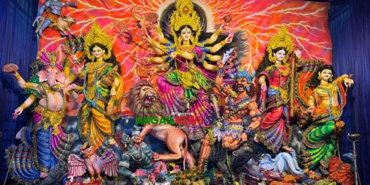 টাঙ্গাইলে শারদীয় দূর্গোৎসবে দশমী পূজা শেষে মন্ডপগুলোতে বিষাদের সুর