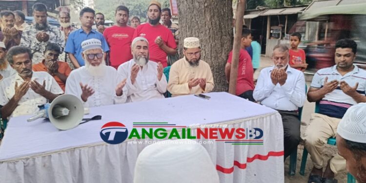 কালিহাতীতে অগ্নিকান্ডে ক্ষতিগ্রস্ত ব্যবসায়ীদের পাশে জামায়াত নেতা রাজ্জাক