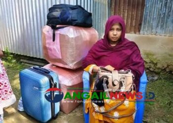 ঘাটাইলে বিয়ের ৫ বছর পর স্বামীর বাড়িতে স্ত্রীর অনশন