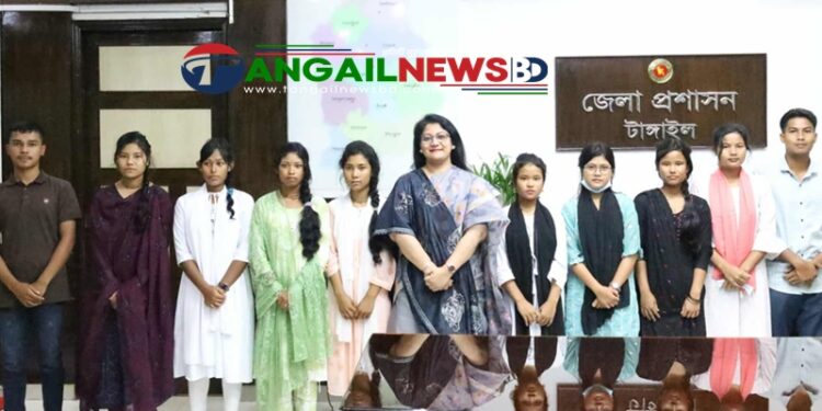 টাঙ্গাইলে ডিসির সহায়তায় শিক্ষা জীবন ফিরে পেলো কোচ সম্প্রদায়ের ১০ শিক্ষার্থী