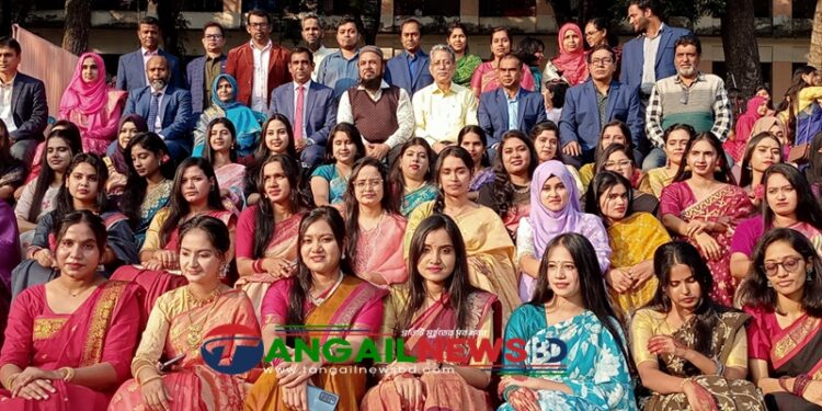 টাঙ্গাইলে কুমুদিনী সরকারি কলেজে বার্ষিক প্রীতিভোজ ও সাংস্কৃতিক অনুষ্ঠান