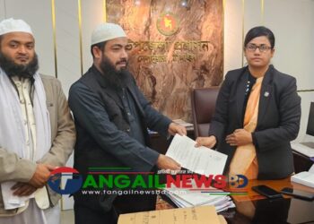 দেলদুয়ারে মনোনয়নপত্র জমা দিলেন ইসলামী আন্দোলনের আখিনুর মিয়া