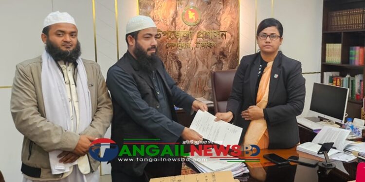 দেলদুয়ারে মনোনয়নপত্র জমা দিলেন ইসলামী আন্দোলনের আখিনুর মিয়া