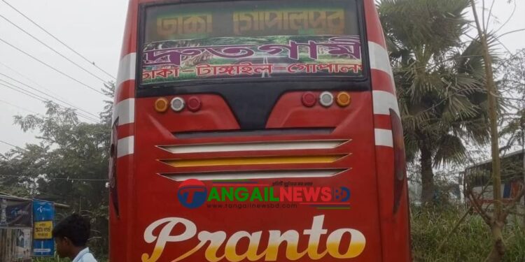 কালিহাতীতে  বাস চাপায় প্রাণ গেল নারীর