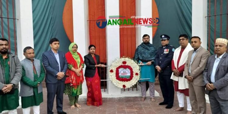 শ্রদ্ধা আর উৎসবের আবেশে কালিহাতীতে বিজয় দিবস উদযাপন