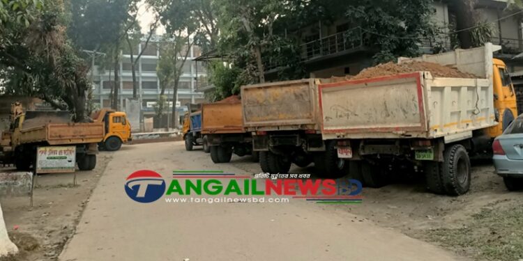 মির্জাপুরে চার মাটি ব্যবসায়ীর কাছ থেকে ৯ লাখ টাকা জরিমানা আদায়