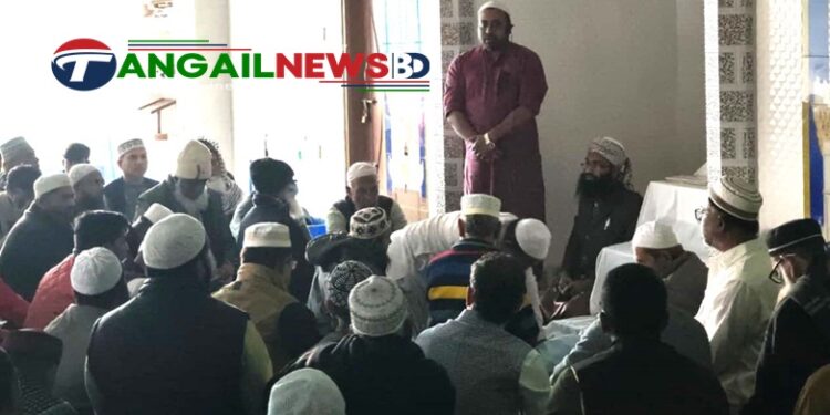 টাঙ্গাইলে খালেদা জিয়া ও মাহমুদুল হাসানের আত্মার মাগফেরাত কামনায় দোয়া