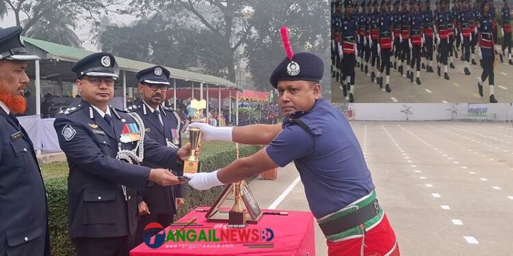 টাঙ্গাইল পুলিশ ট্রেনিং সেন্টারে এসআইদের প্রশিক্ষণ সমাপনী