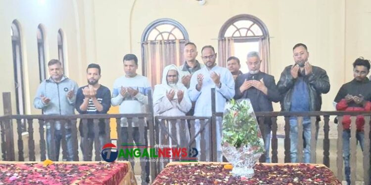 মওলানা ভাসানীর কবর জিয়ারতের মধ্য দিয়ে টাঙ্গাইলে টুকুর নির্বাচনী প্রচারণা শুরু