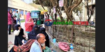 টাঙ্গাইলে ডায়রিয়ার স্যালাইন ঝুলছে গাছে ॥ রোগীর চাপে দিশেহারা