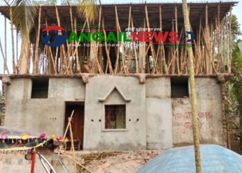 দেলদুয়ারে ভাইয়ের বিরুদ্ধে ভূমি অধিগ্রহণের অর্থ আত্মসাতের অভিযোগ