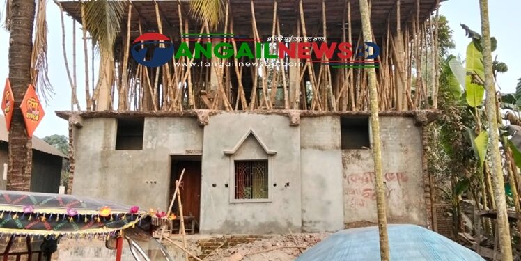 দেলদুয়ারে ভাইয়ের বিরুদ্ধে ভূমি অধিগ্রহণের অর্থ আত্মসাতের অভিযোগ